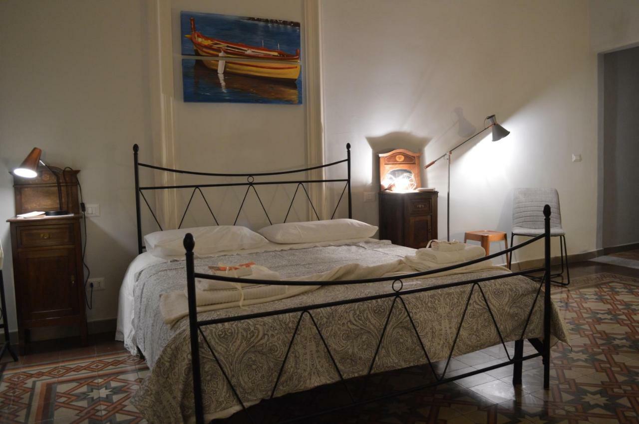 Bed and Breakfast Bed, Book & Breakfast Landolina Катания Экстерьер фото